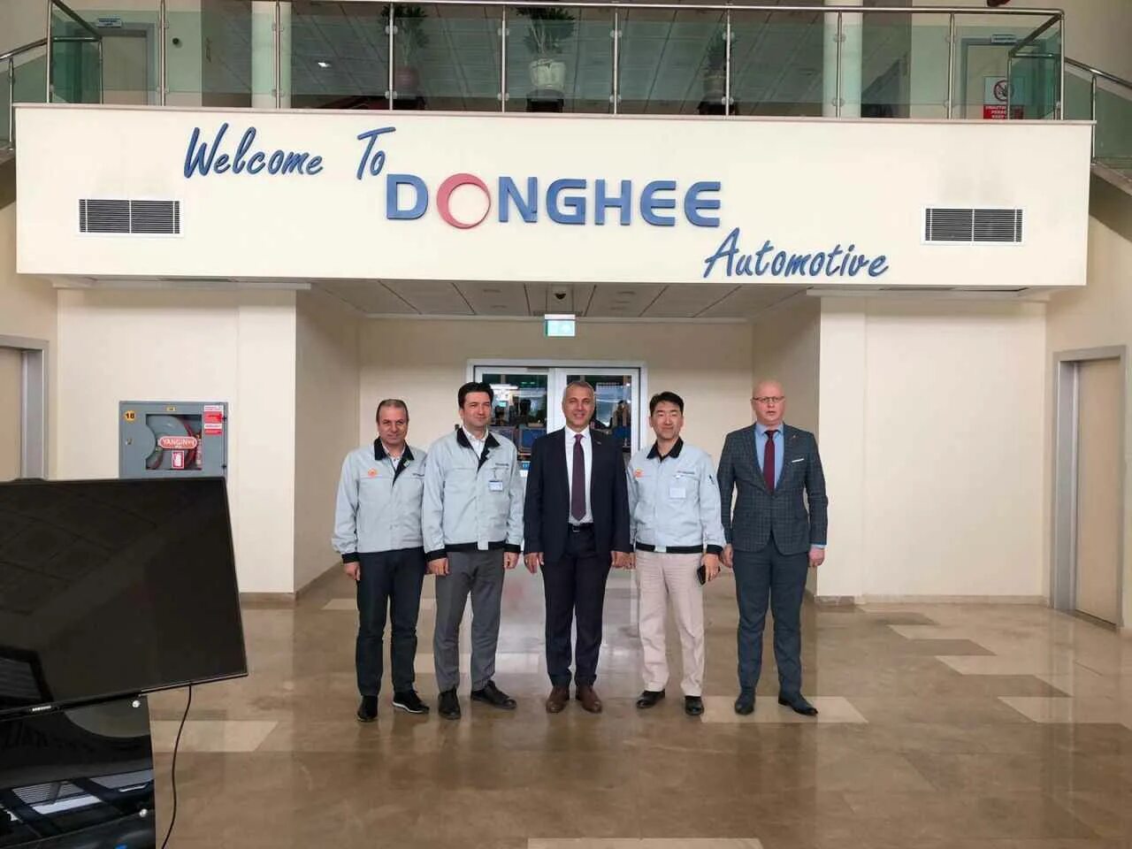 Donghee. Донхи рус.