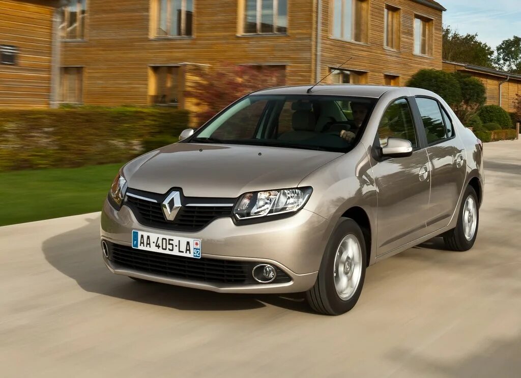 Renault Logan 2013. Новый Рено Логан. Renault symbol. Рено Симбол.