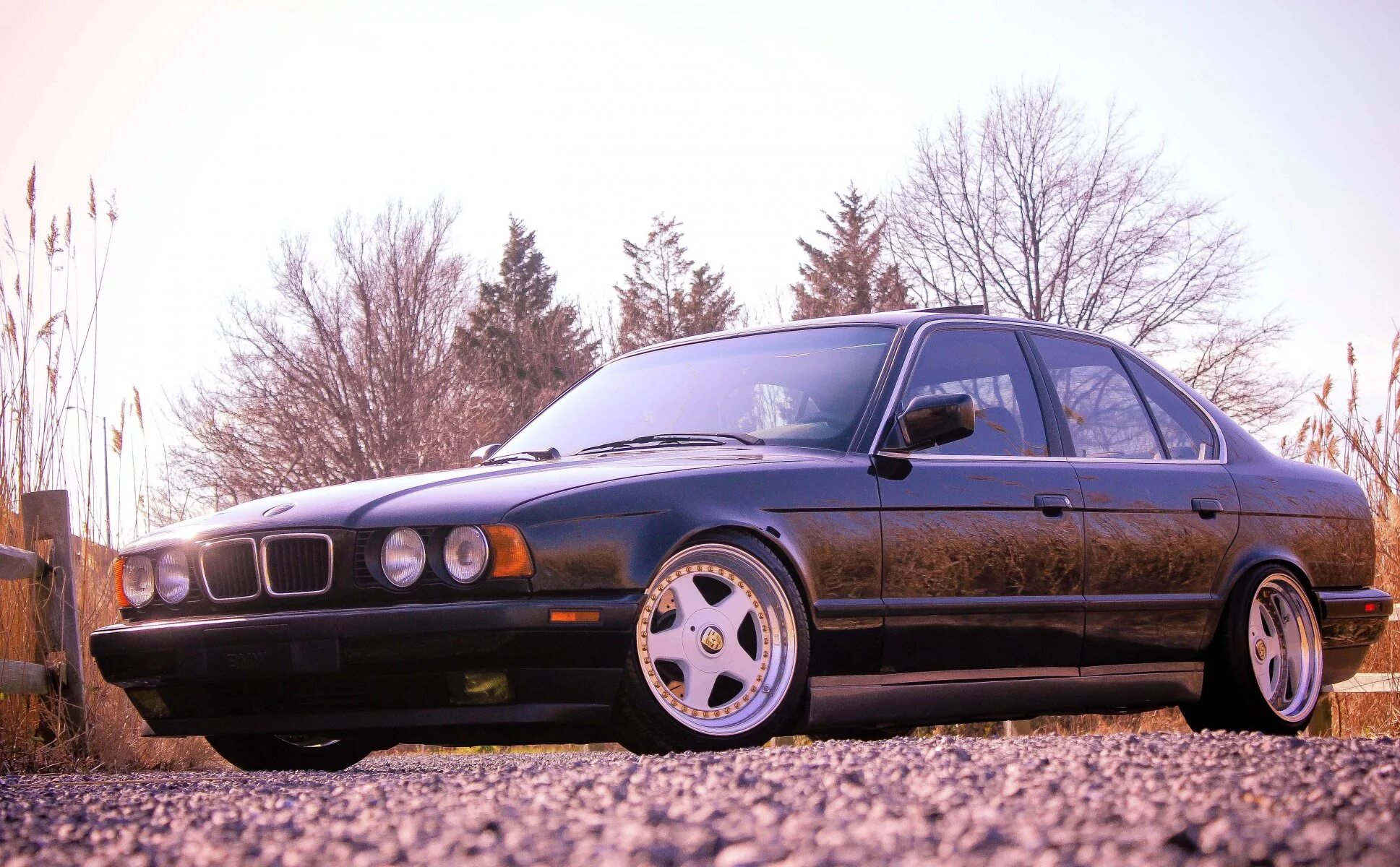 Почему е34. BMW e34. BMW 525 e34 черная. BMW 5 e34 черная. BMW 525 e34 Tuning.