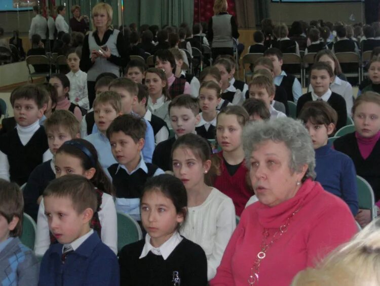 Школа 1243 Москва. Школа 2010 Москва. Школа 2010 классы. Школа 2010 корпус 2.