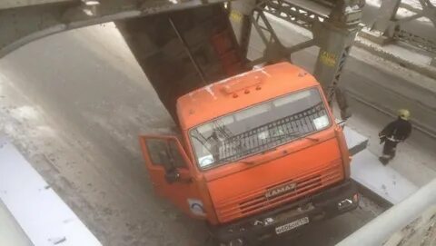 Петербург работа самосвал