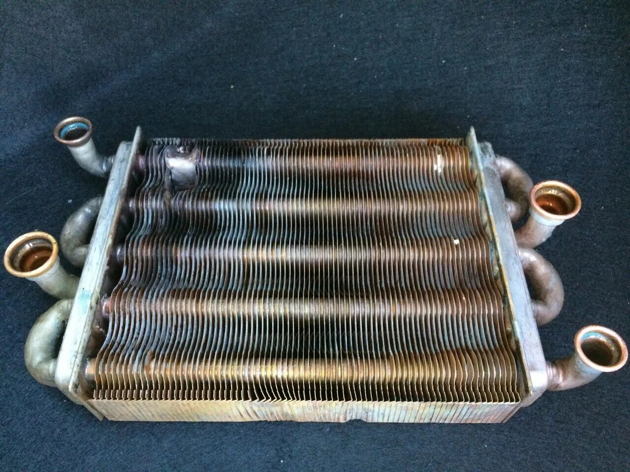 ремонт теплообменника своими руками. ремонт теплообменника своими руками. загрязнения пластинчатых теплообменников. теплообменник газ котел. прогар теплообменника котла.