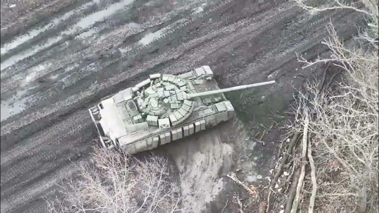 Армия украины. Реальные видео с украины 2023. Реальные видео с украины 2023. Всу под кременной. Реальные видео с украины 2023.