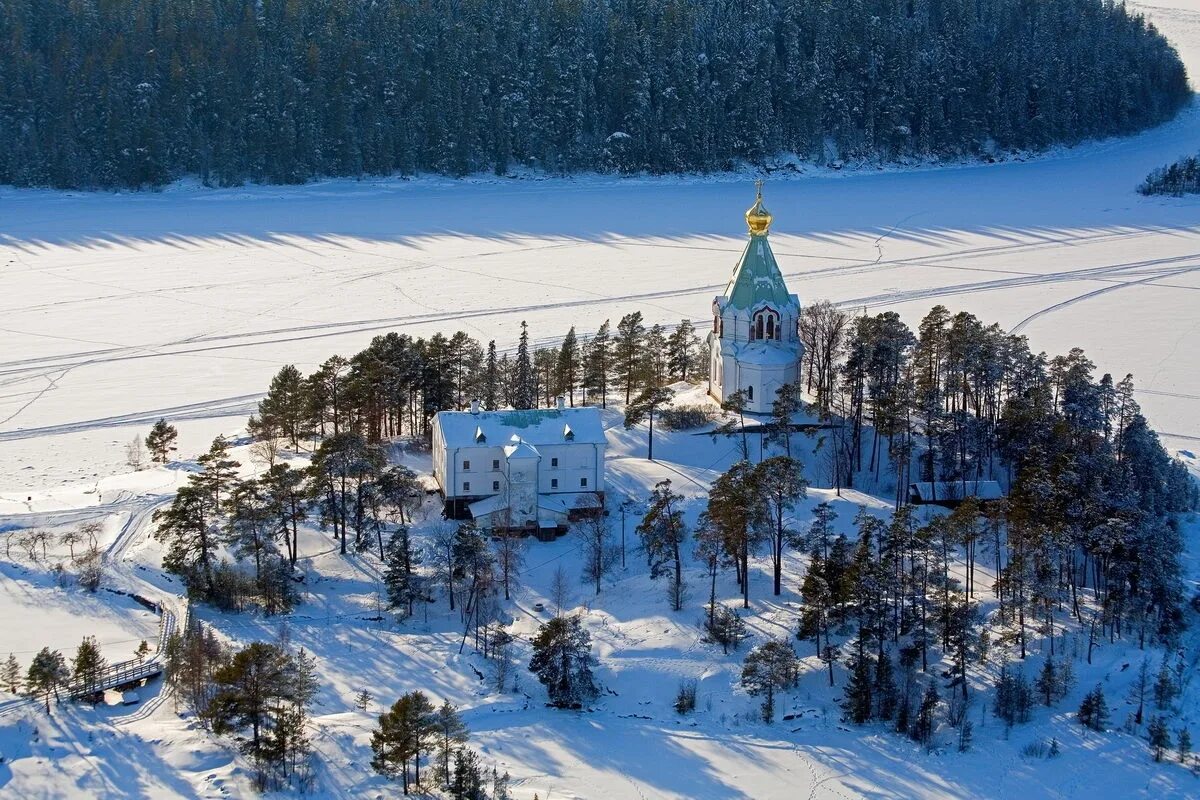 Остров валаам зимой. Карелия остров валаам монастырь. Карелия остров коневец. Остров валаам зима. Валаам.