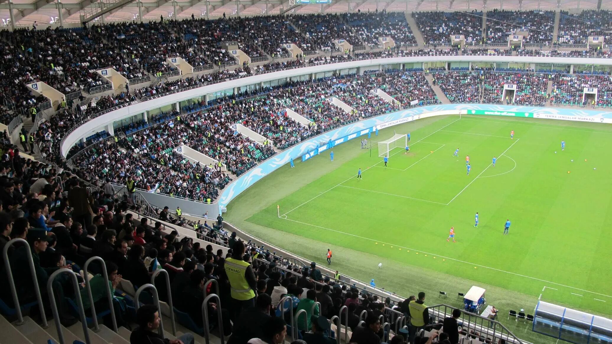 Stadion uz yangiliklari pro liga futbol. Бунёдкор футбольный стадион. Узбекистан стадион бунедкор. Стадион Миллий в Ташкенте. Бунёдкор стадион секторлари.