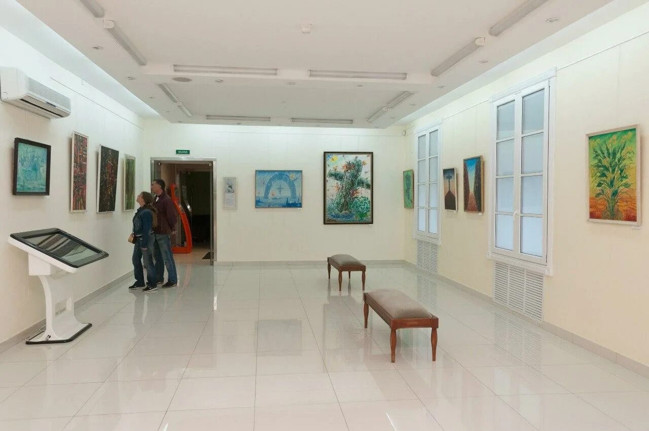 Досуговая зона университет. Открытие модельной библиотеки. Школьная библиотека. University interior china. Выставочный зал московского района пл чернышевского 6.