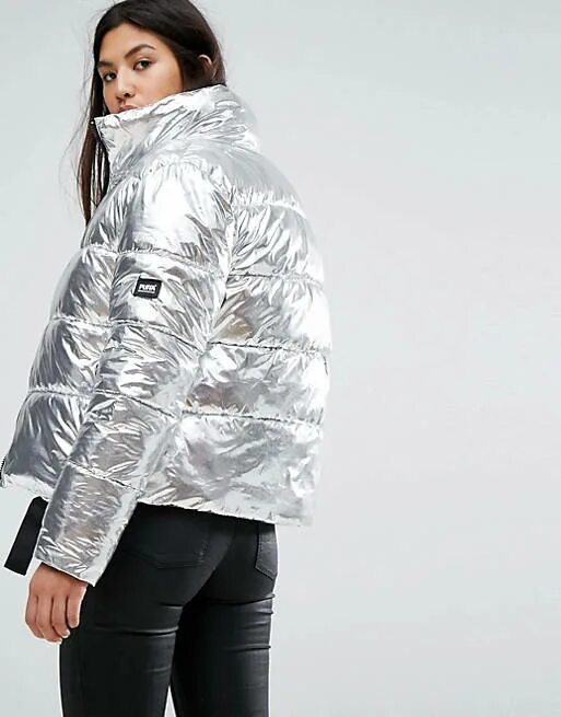 Пуховик с блеском. Taifun Silver Mink Metallic куртка. Puffa куртка женская. Куртка оверсайз Версаче.