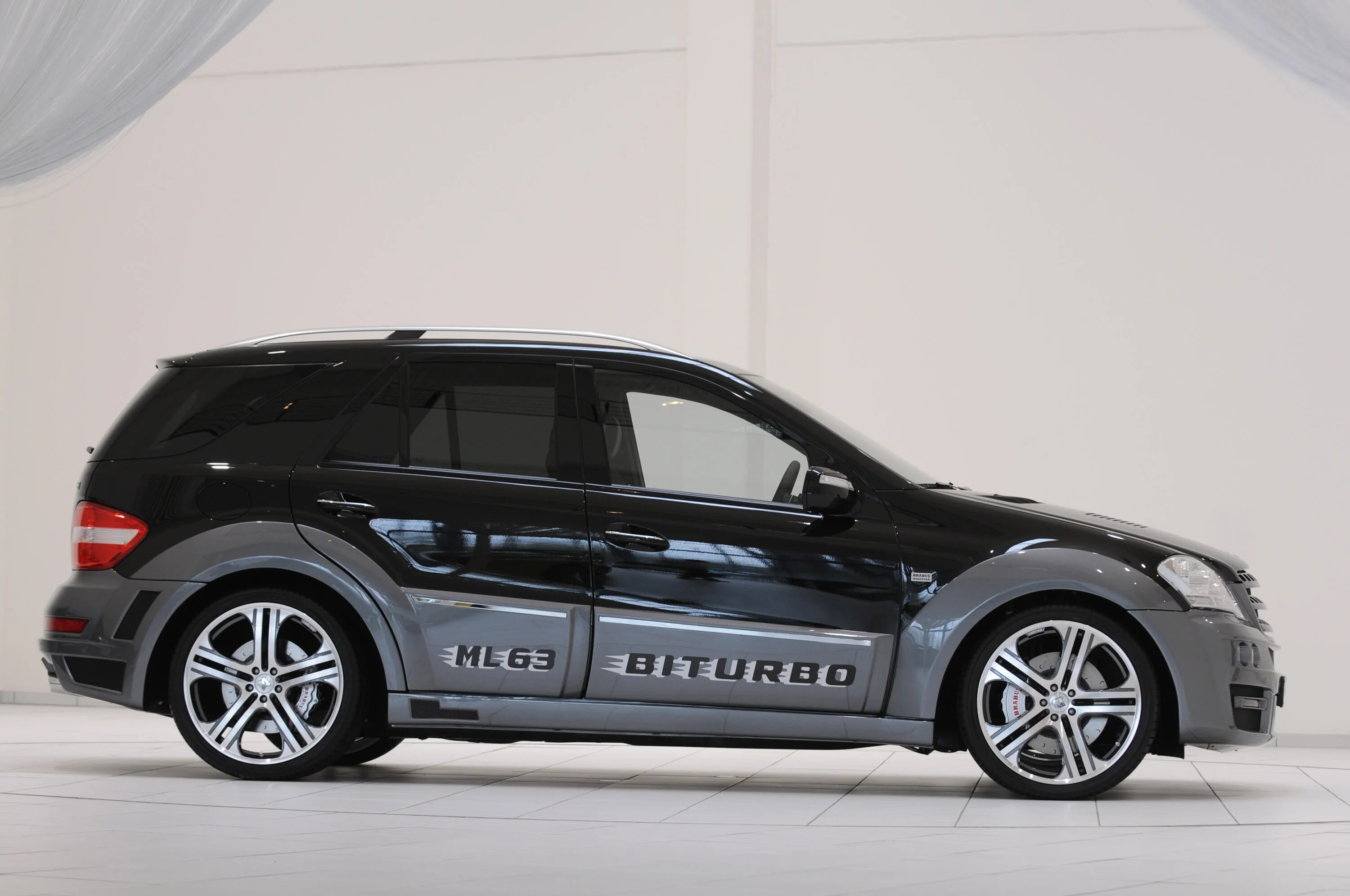 Brabus ml 164. Mercedes ml w164 brabus. Ml 63 amg w164. Mercedes-benz w164 ml 500. Ml brabus.