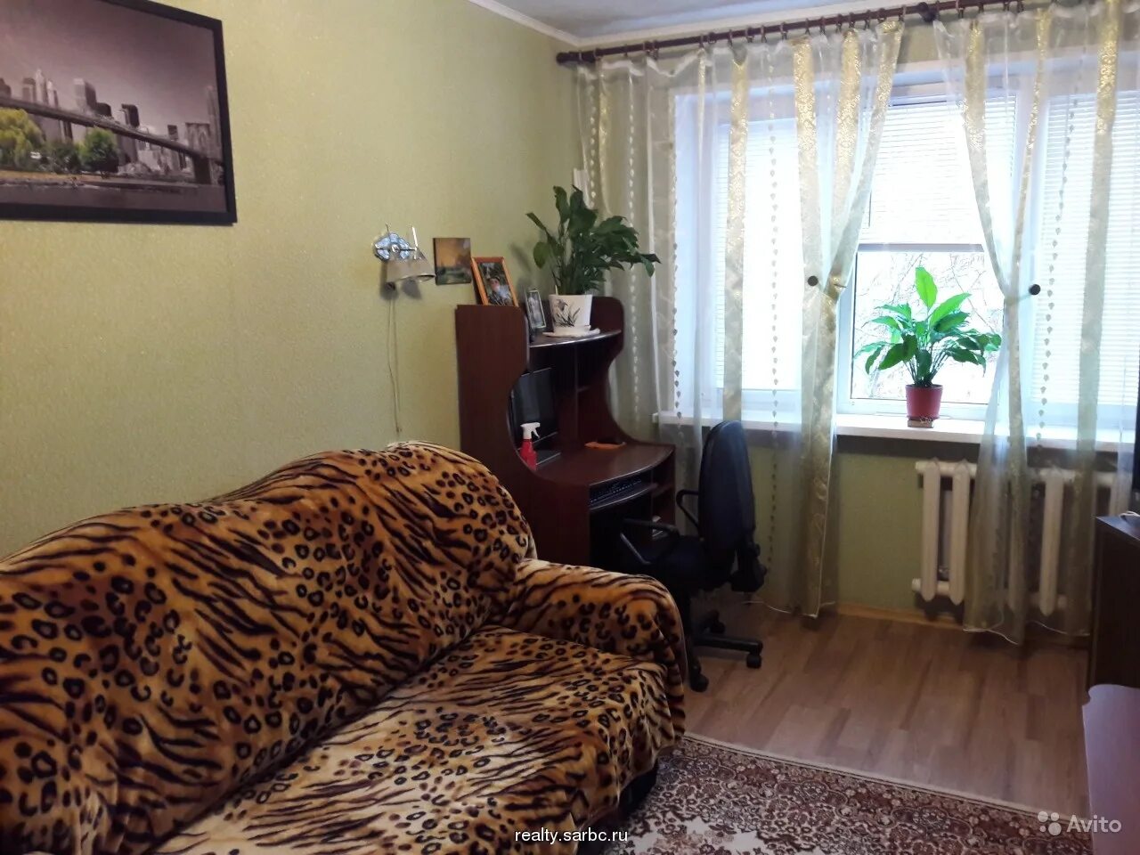 Квартира в России. Квартира 3 комнатная в Саратове. Одесская 11 Саратов квартира купить 3 комнатная.