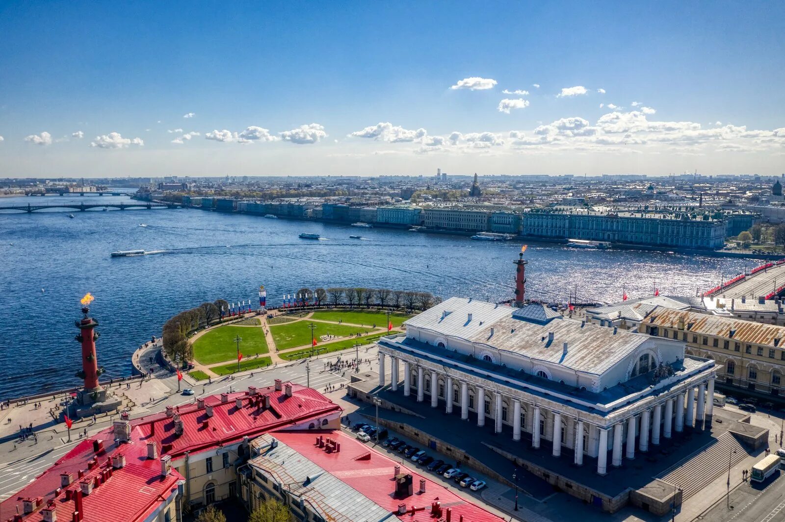 Что видна в санкт петербурге. Стрелка Васильевского острова Санкт-Петербург. Стрелка Васильевского острова. Питер стрелка Васильевского острова. Васильевский остров стрелка Васильевского острова.