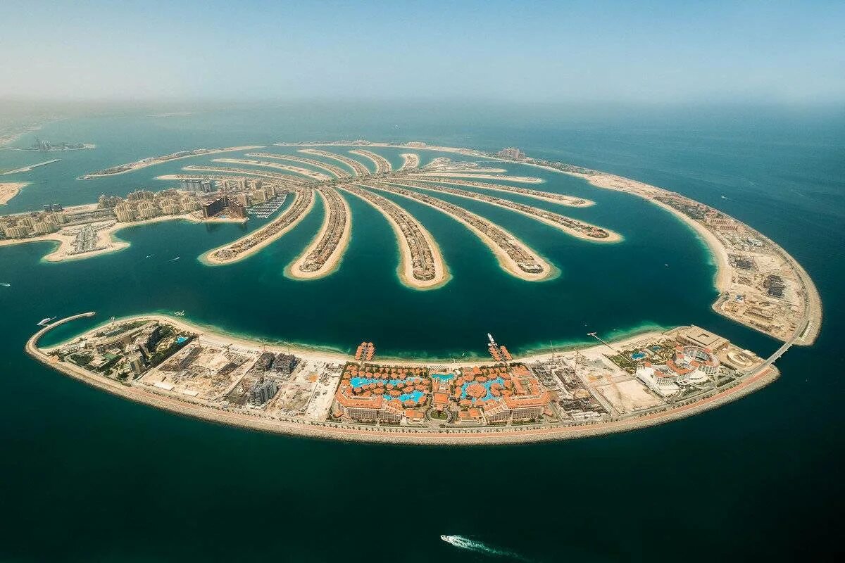 Пальма Джумейра. Дубай с высоты птичьего полета. Пальма Джумейра 2023. Palm Jumeirah Dubai с высоты птичьего полета.