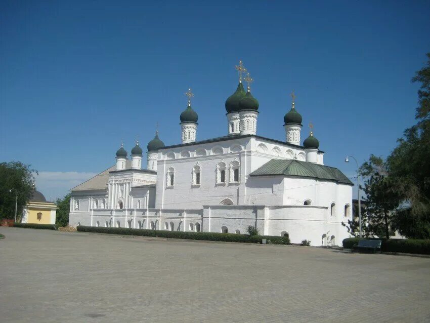 собор монастыря троицы живоначальной астрахань. храм живоначальной троицы астрахань. храм андрея первозванного астрахань. храм живоначальной троицы астрахань. храм на бабаевского астрахань.