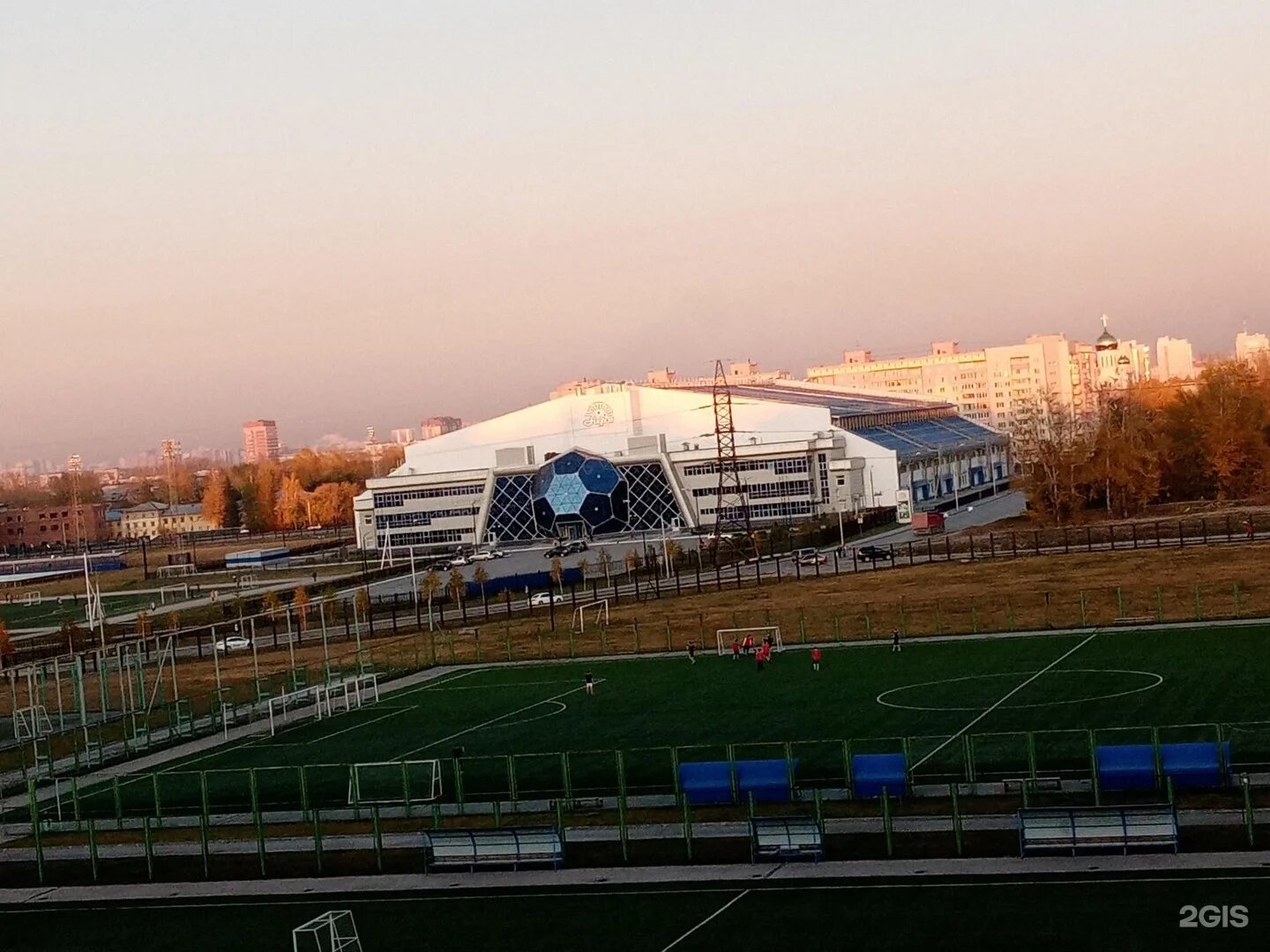 Центр заря. Новосибирск спортивная 2 заря. спортивный комплекс заря новосибирск. мау цсп заря. центр спортивной подготовки заря новосибирск.