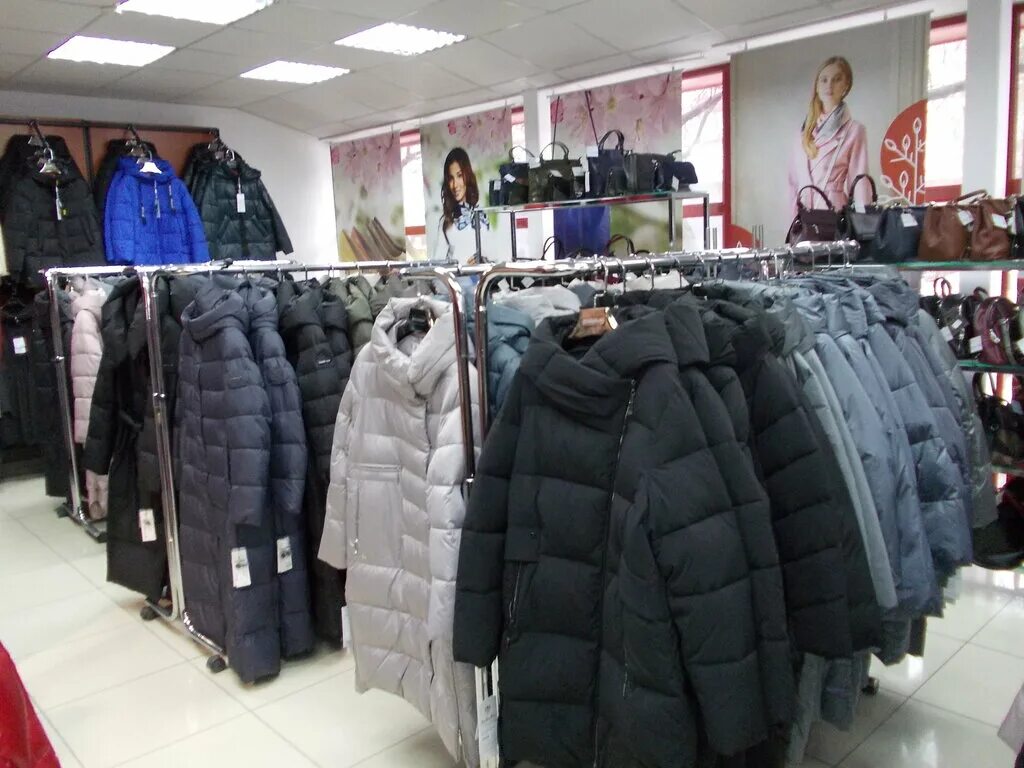 магазин ермак екатеринбург каталог товаров на малышева. магеллан обувь тюмень пермякова. ермак пуховики тюмень республики 94. верхняя одежда тюмень каталог. пуховик ла рейн lrbclw14dc50 с мехом чернобурки.