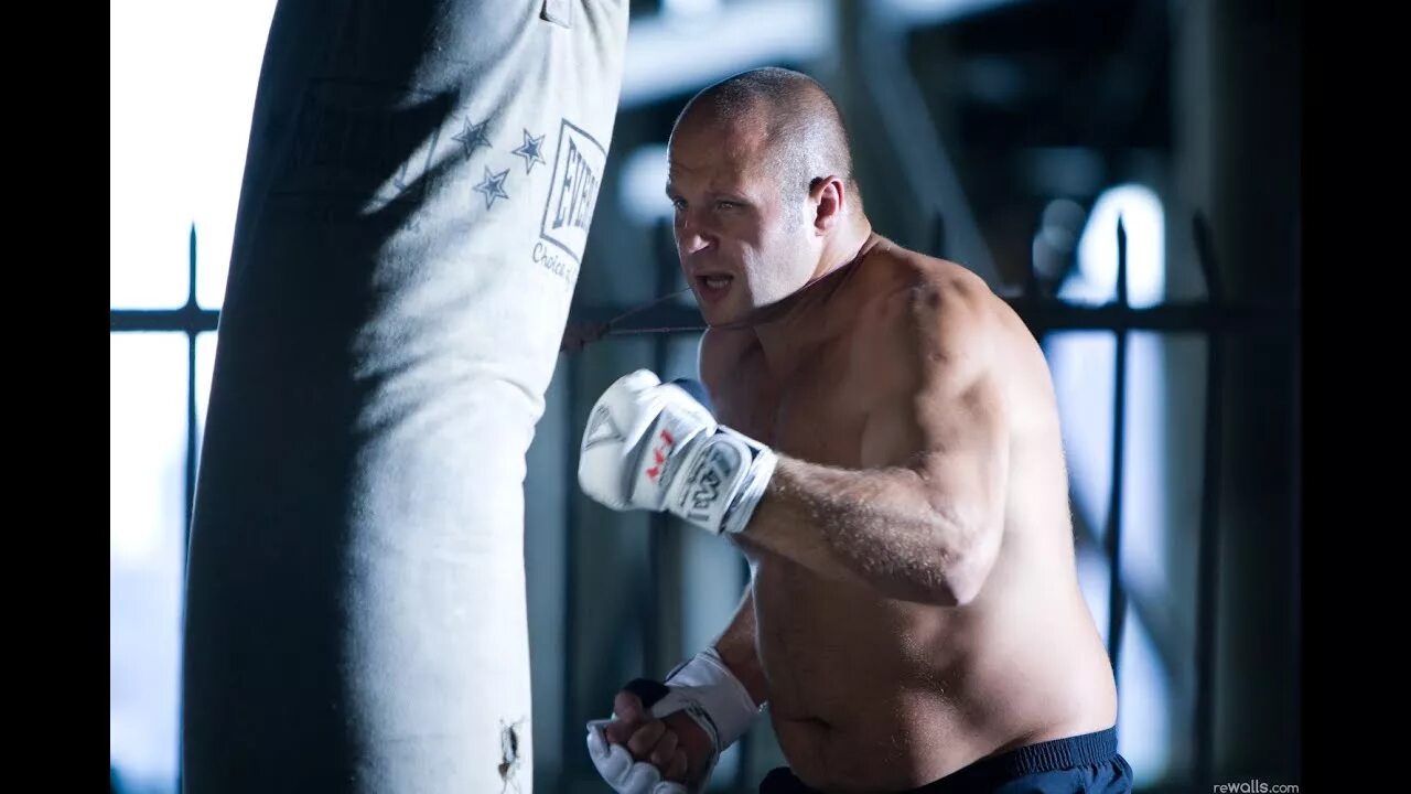 Будь сильным будь русским. Будь сильным будь русским. Будь сильным будь русским. Сильный духом. Нормальный русский мужик.