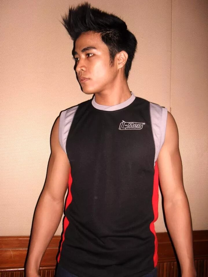 Ganteng ngaloco. Rifaiju 2019 Brondong. Kontol Artis Ganteng.