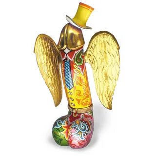 Toms Drag Penis sculpture with scrotum, hat and golden wings 