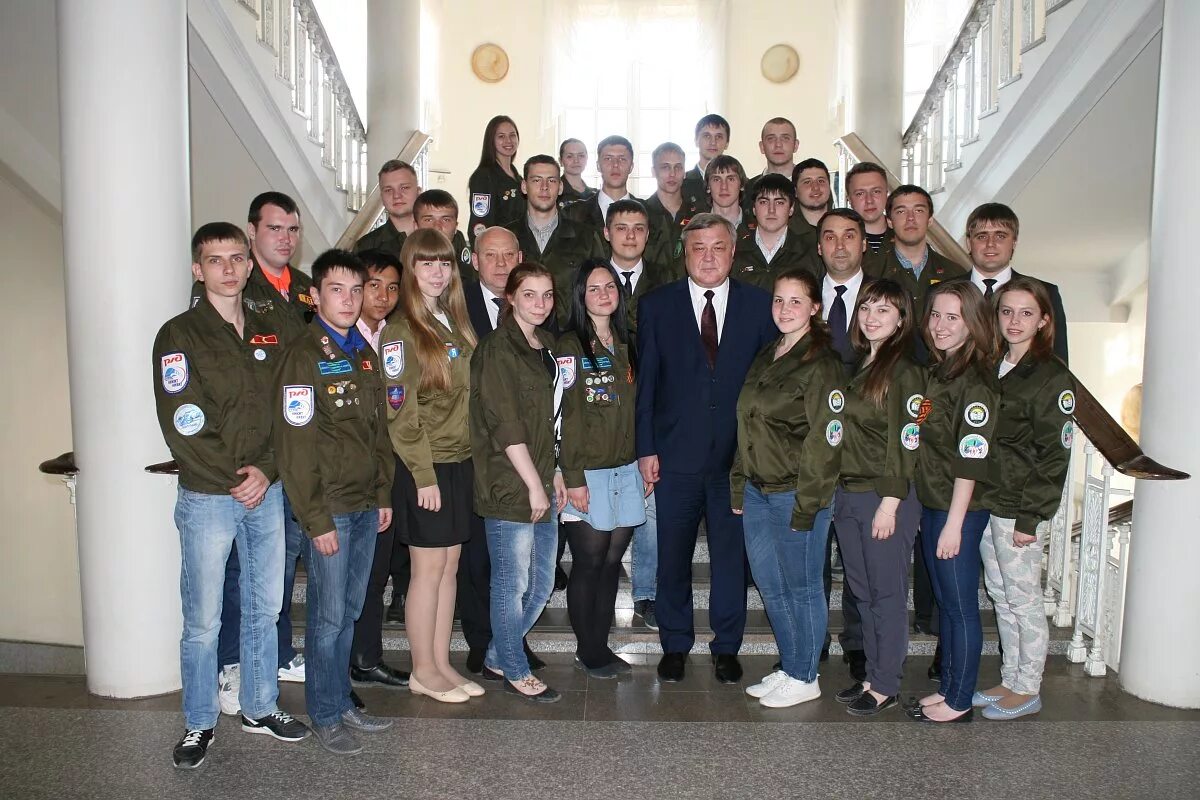 факультеты государственного университета. факультет государственного управления мгу имени м. мфпа московская финансово-промышленная академия синергия. университет высшая школа экономики в москве. здание юридического факультета спбгу.