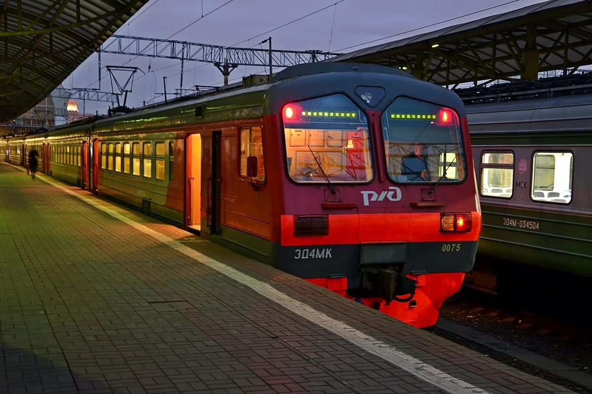 расписание поездов. ао «волго-вятская пригородная пассажирская компания». электрички крутое москва. муром-москва расписание поездов. электричка курский вокзал орехово зуево.