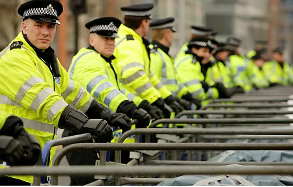 Национальная безопасность великобритании. Полиция Соединенного королевства. Полиция Британии. Общественная безопасность в Великобритании. Тюрьма в Великобритании.