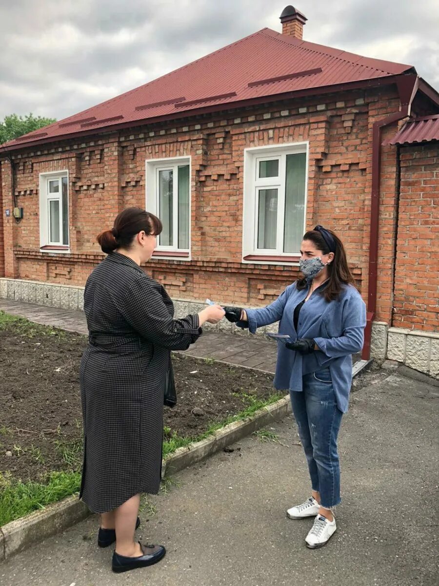 Центр социализации хохольский. Центр социализации молодежи Владикавказ. Урузмаг Маргиев центр социализации молодёжи. Центр социализации молодежи РЕС Северная Осетия.