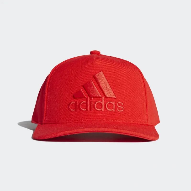 Кепка адидас раша. Красная кепка адидас мужская. Бейсболка adidas Snapback logo cap. Adidas Athletics Club кепка.