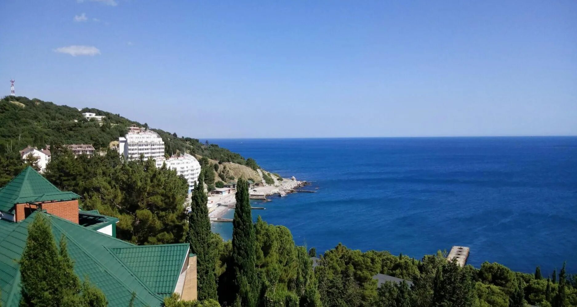 Пгт береговое ялта. Крым кастрополь береговое. Крым кастрополь береговое. Кастрополь крым ялта. Пгт береговое ялта.