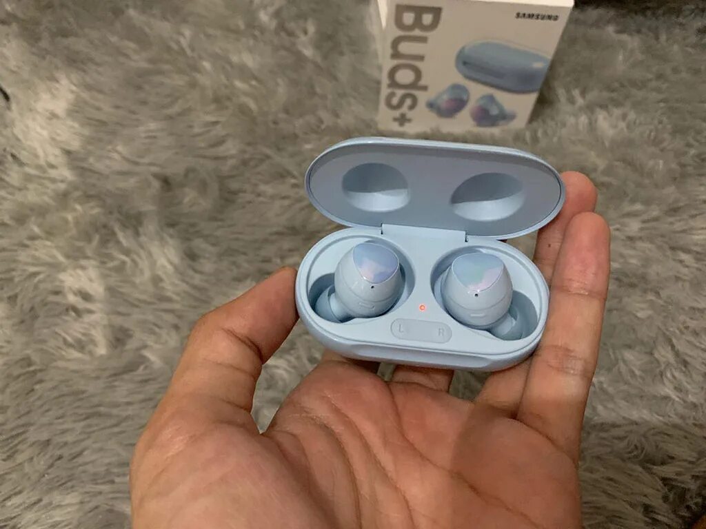 Galaxy buds manager. Galaxy Buds 10cb. Аккумулятор Samsung Galaxy Buds Plus. Galaxy Buds 2 Plus. Galaxy Buds (9680).