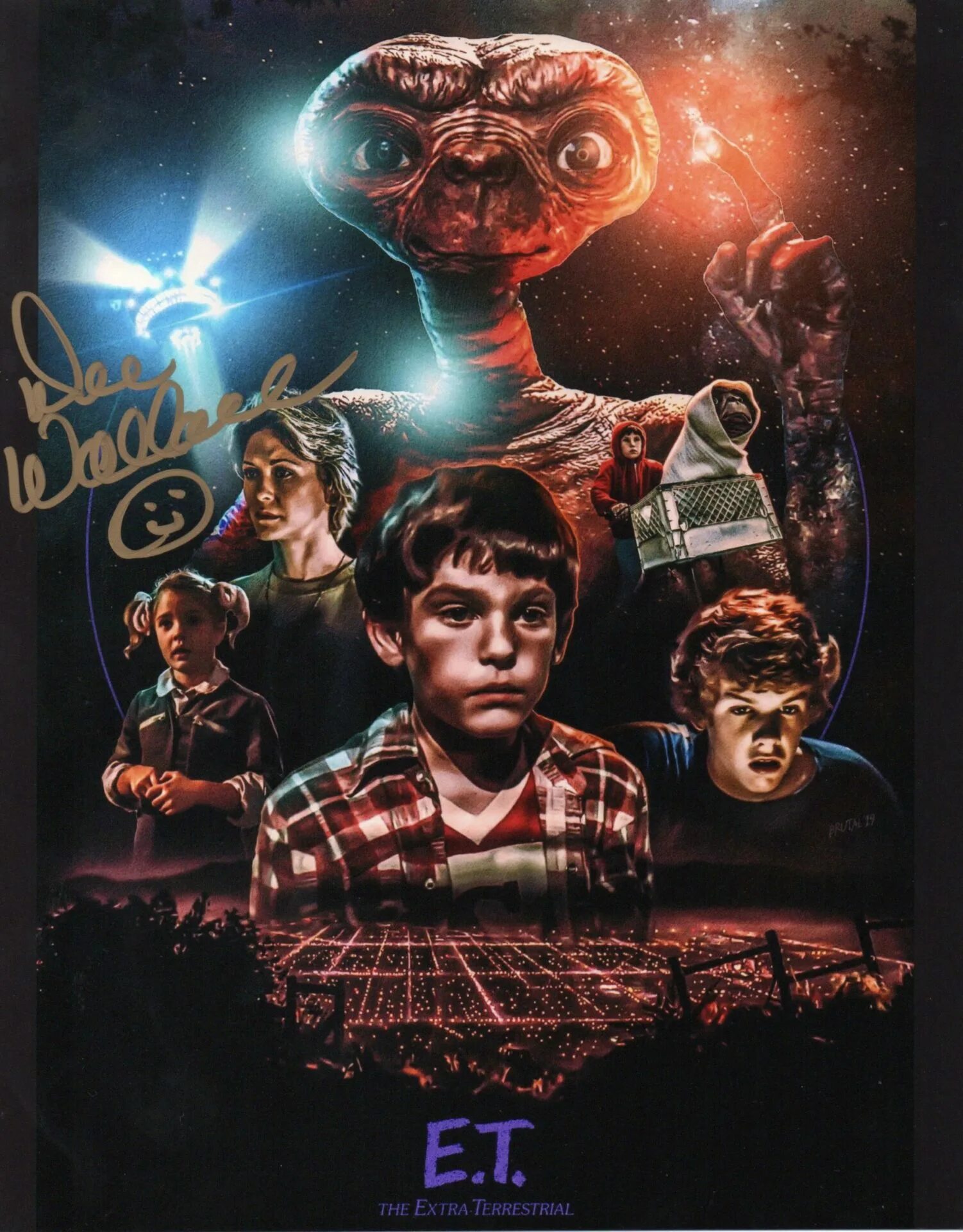 The extra years are. E.T. the Extra-Terrestrial 1982 Постер.