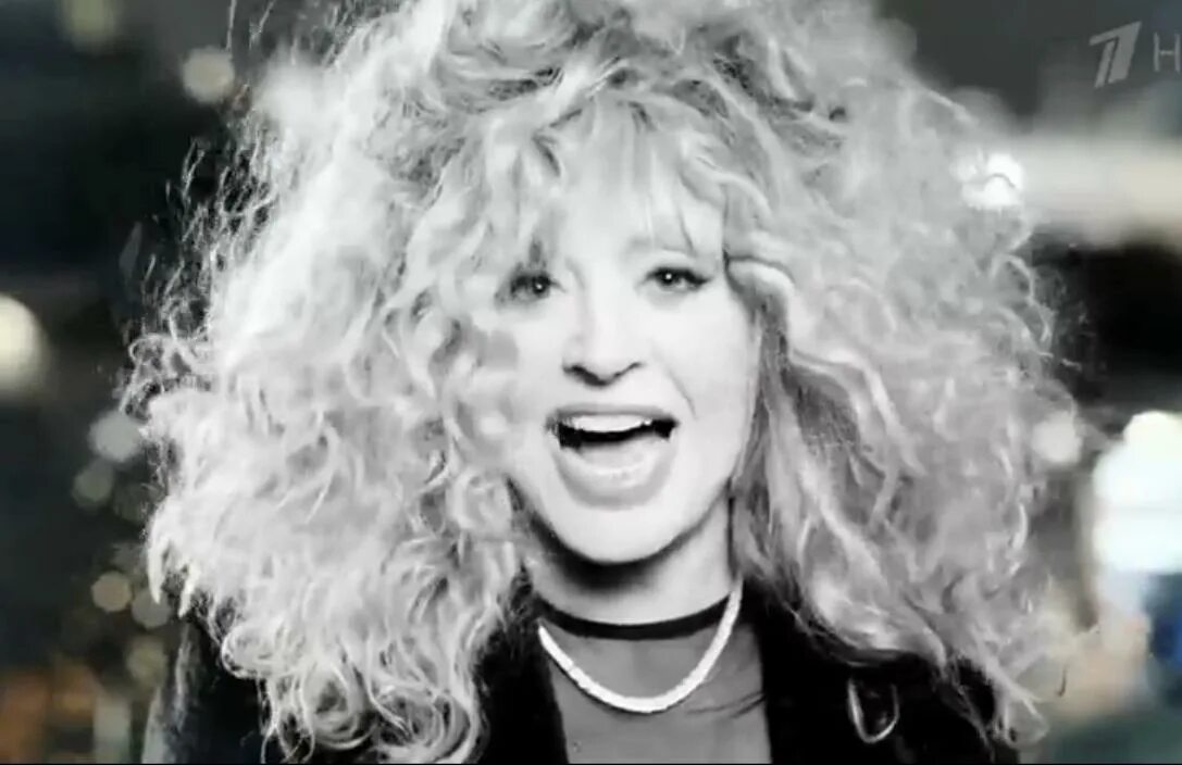 Пугачева иногент. Пугачевой нашли замену. Слушать пугачеву до сих пор стою. Алла пугачёва дербенев. Песня пугачевой.