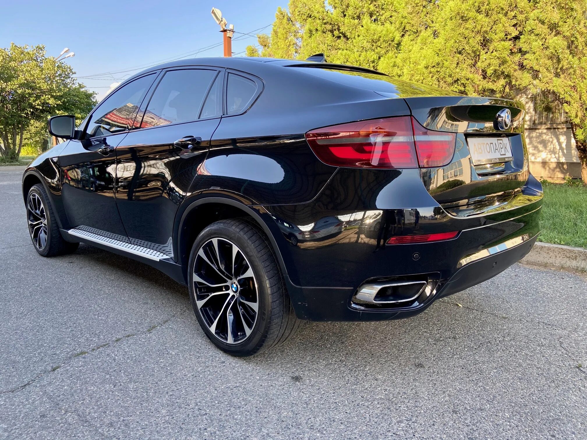 бмв х6 седан. Bmw x6 575 л. бмв х6 2005. 5i. красная bmw х6 эдишен.