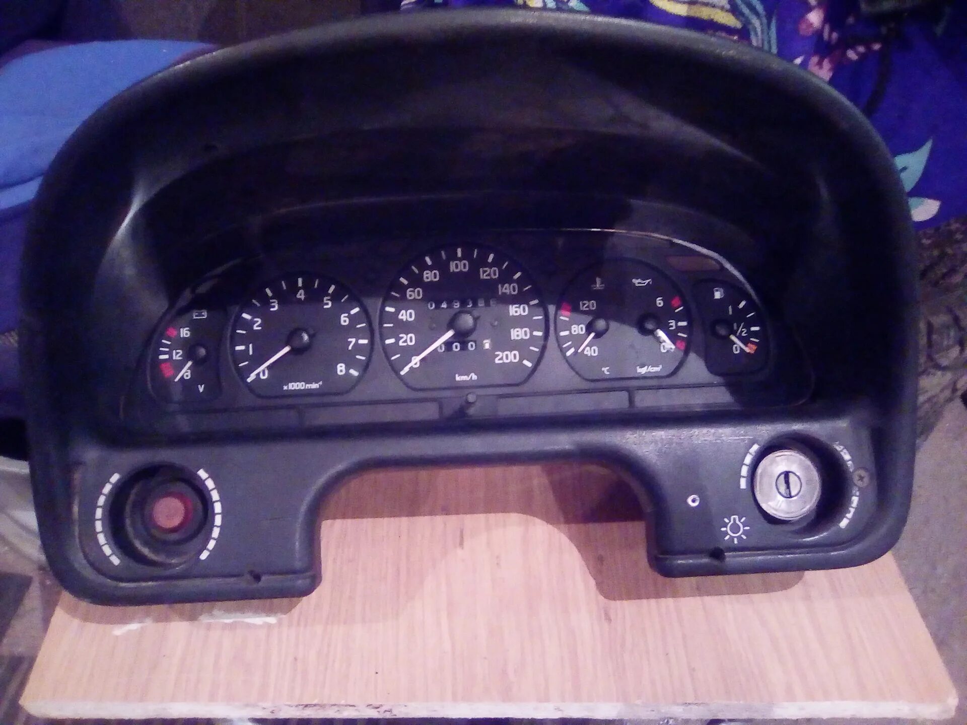 Приборная панель газ 3110. Индикатор панели приборов волга 3110. Комбинация приборов газ 3110. Новая приборка на газ 3110. Панель приборов газ волга 3110.