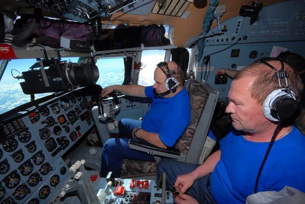 танкисты дас райх. фотография марка маркова-гринберга. тяжелый экипаж. дивизия дас райх на курской дуге. дальняя авиация ссср вов пе 8.