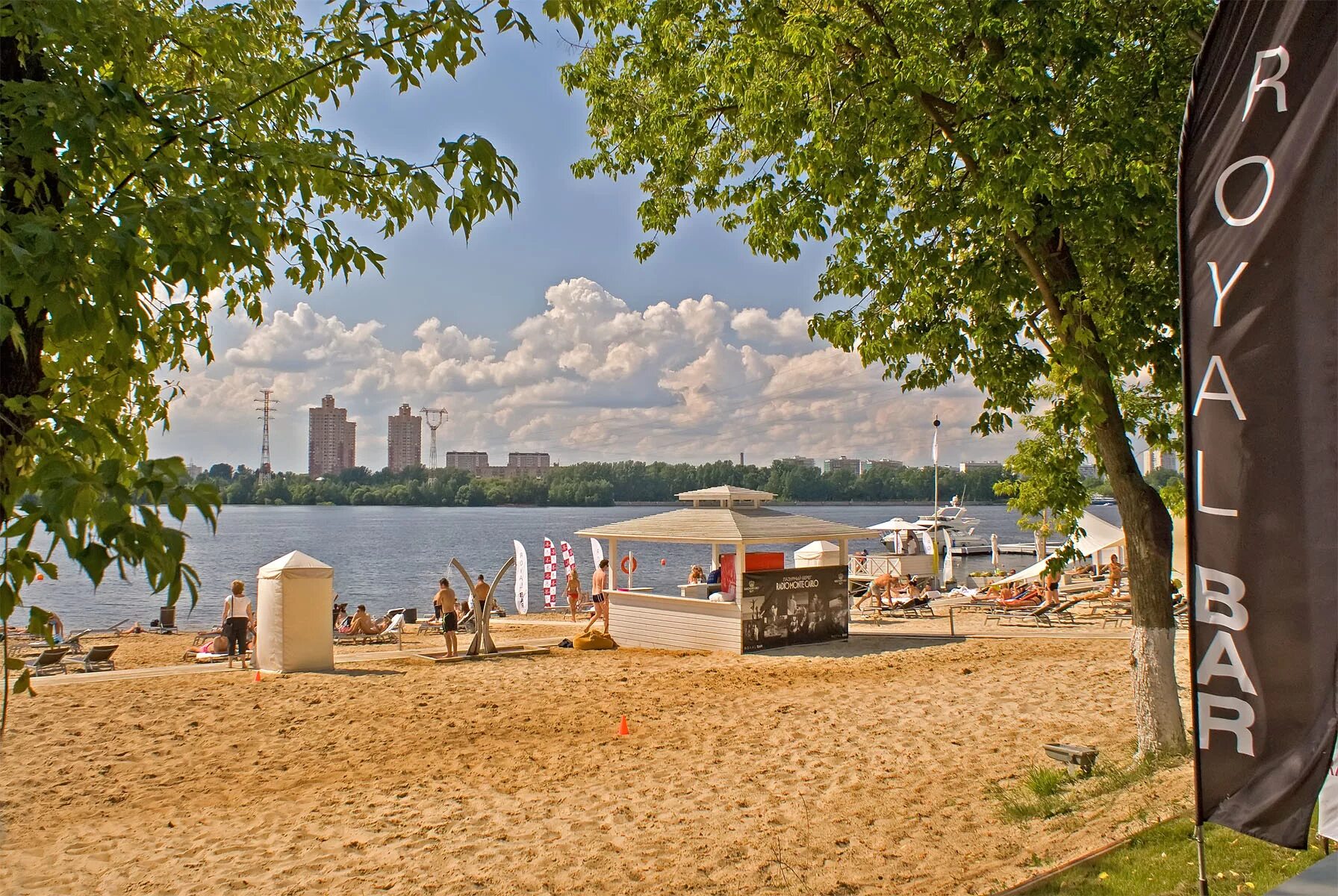 Серебряный Бор Строгино пляж. Пляж 3 серебряного Бора Москва. Серебряный Бор пляж 2. Серебрянный Бор в МСК пляж.