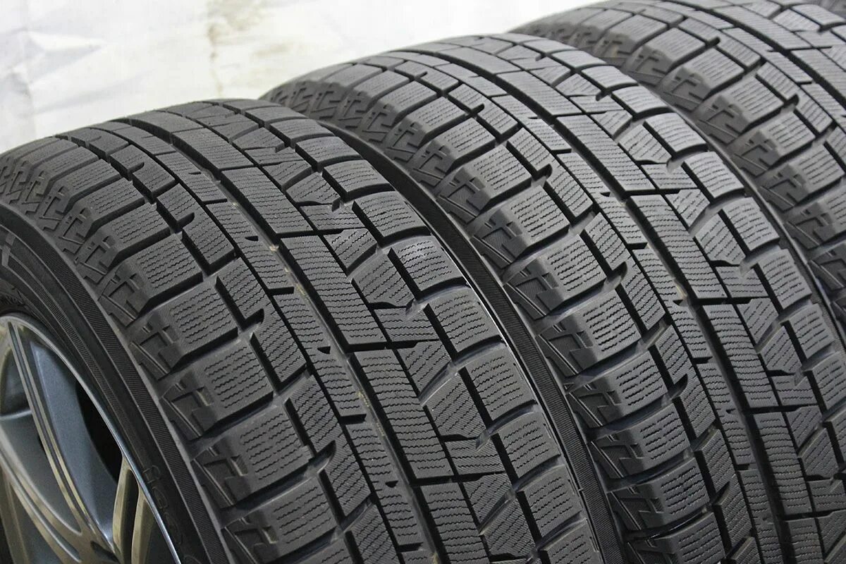 Ig60 yokohama ice. Yokohama ice guard ig60. автомобильная шина yokohama ice guard ig50 205/50 r17 89q зимняя. автомобильная шина yokohama ice guard ig30 205/50 r17 89q зимняя.