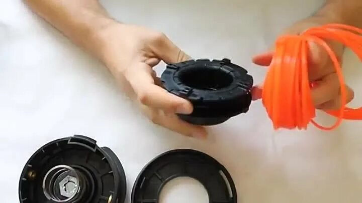 Как устанавливать леску на триммер видео. Намотка лески на катушку триммера carver. намотка лески на триммерную катушку хутер.