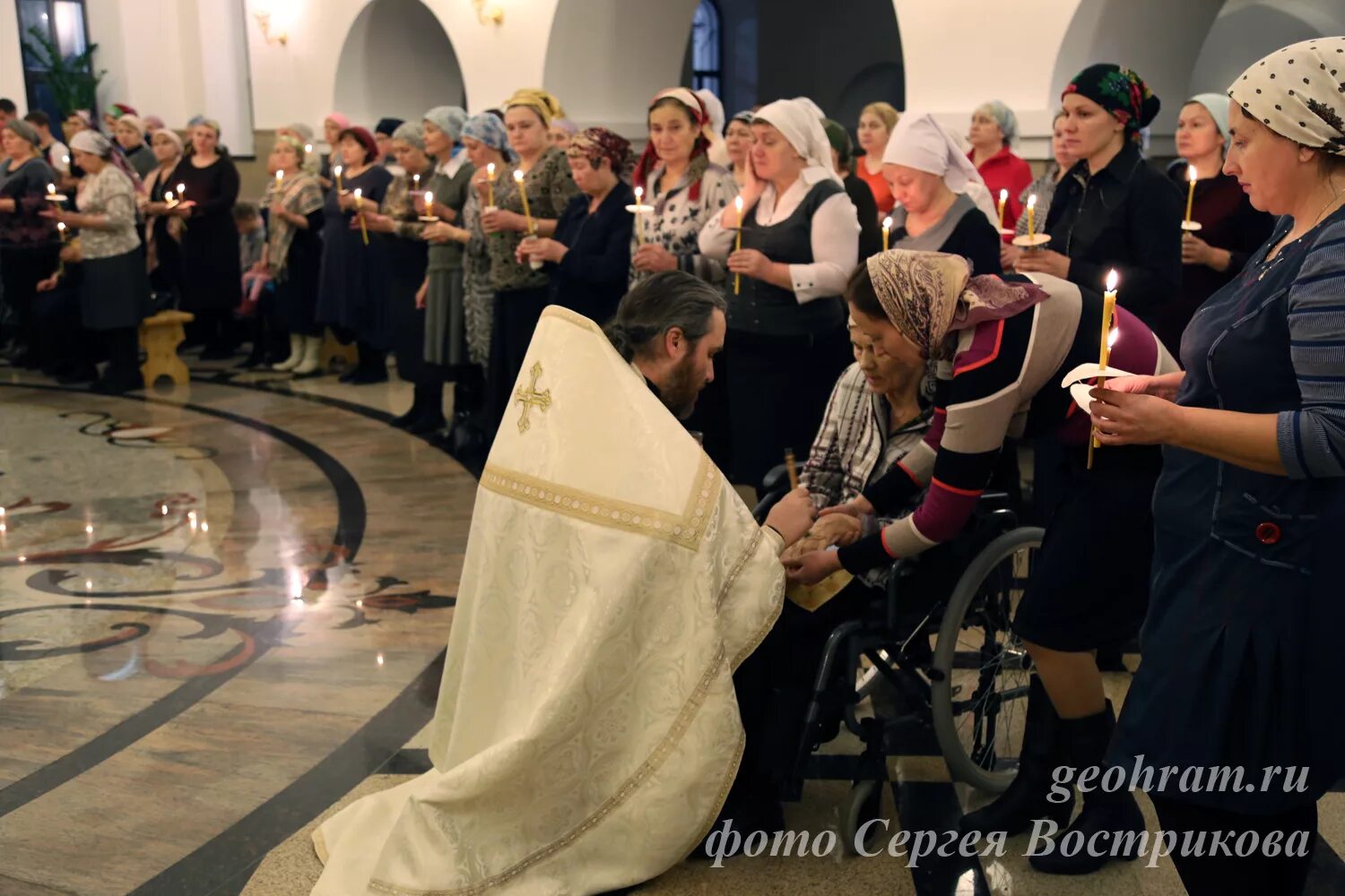 Соборование. Таинство Соборования. Соборование в церкви. Елепомазывание в церкви.