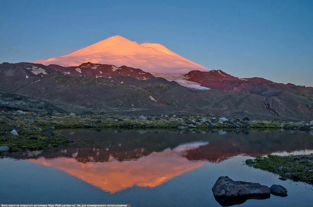 Вулкан Эльбрус. Уснувший вулкан Эльбрус. Эльбрус гора или спящий вулкан. Эльбрус извержение. Действующий ли вулкан эльбрус