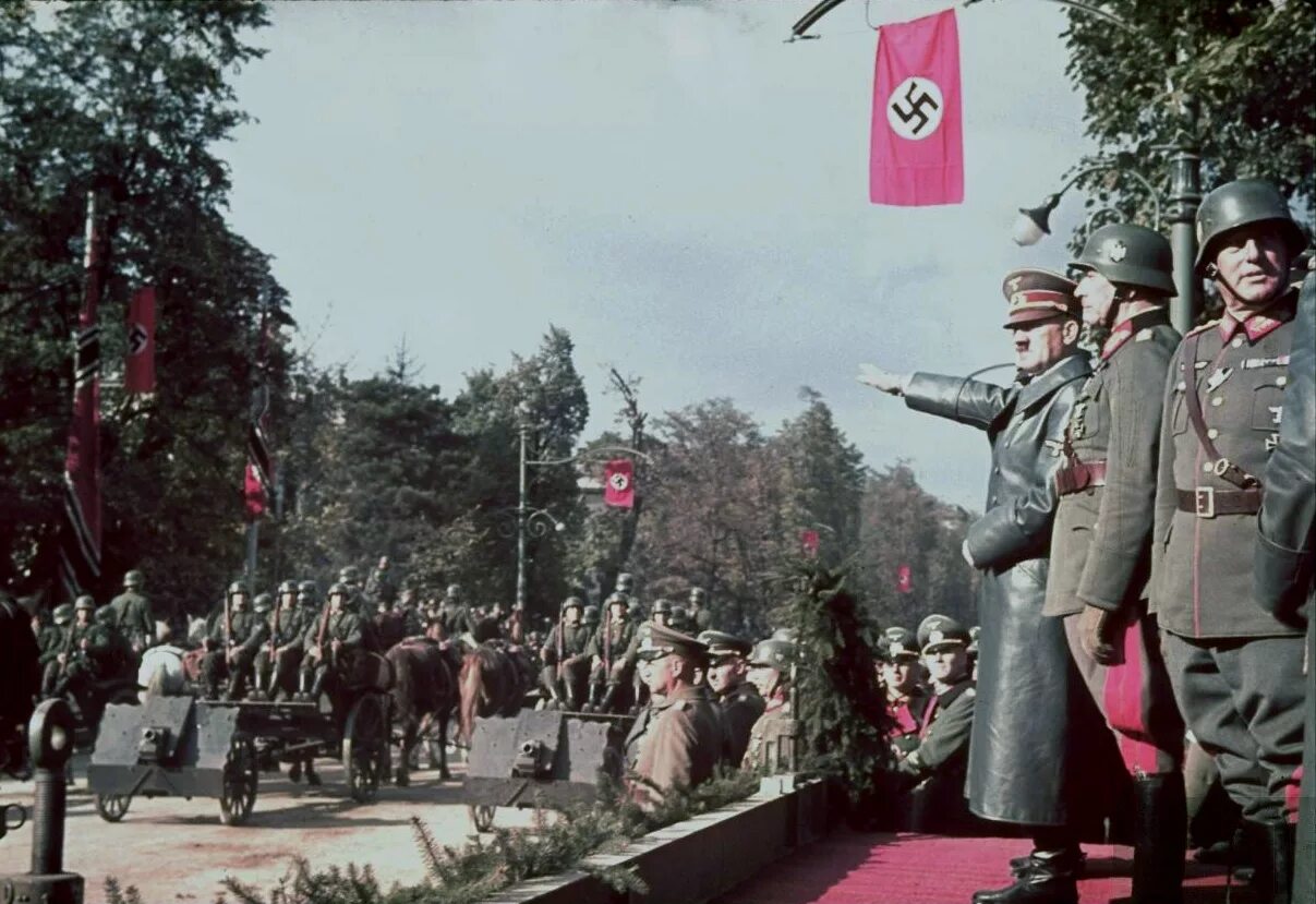 Парад в варшаве 1939 вермахта. Польша воевала с германией. План захвата польши 1939. Германские войска в польше 1939. Карта захвата польши германией 1939.