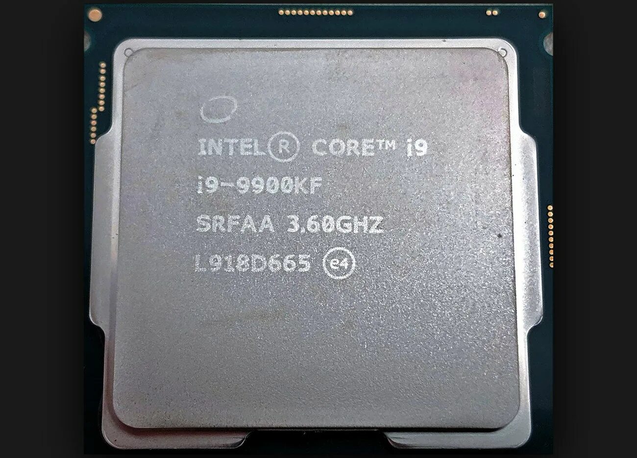 12600kf характеристики. Intel Core i9-9900kf. Intel Core i9-9900kf OEM. I9 9900kf. Процессор i9 9900kf.