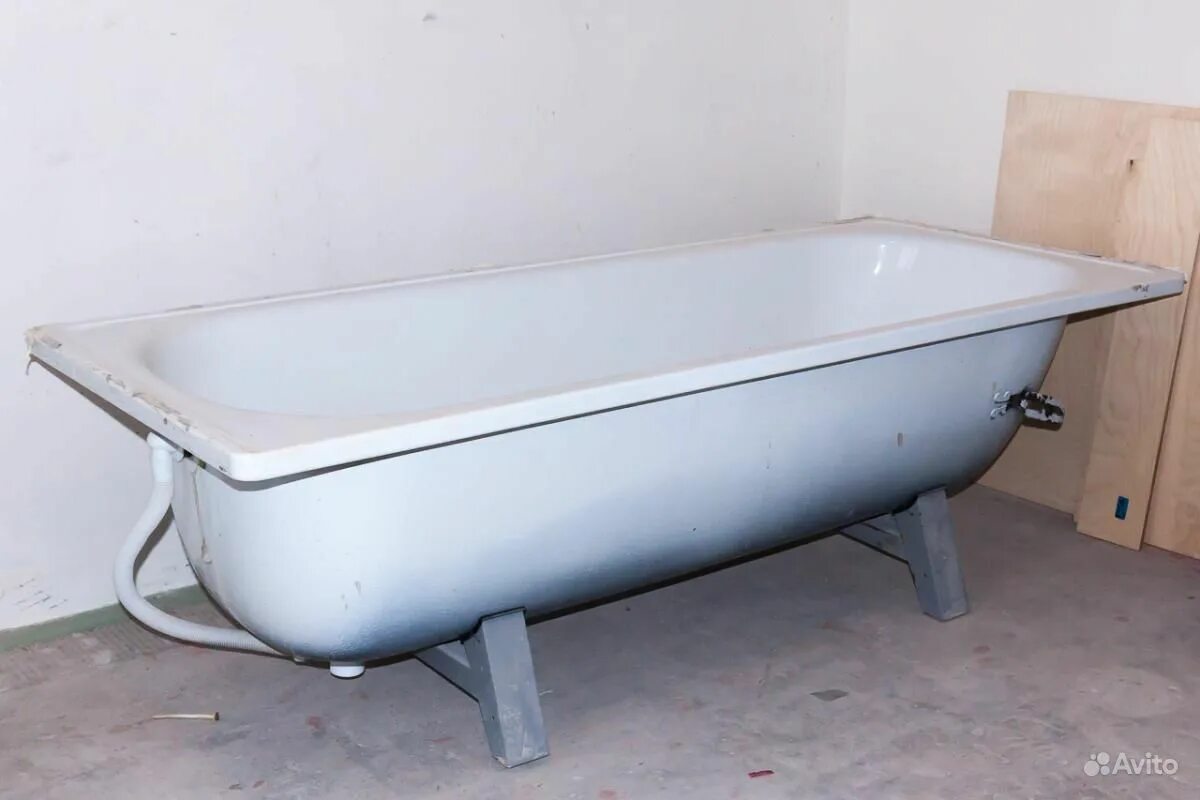 ванна континенталь 170х70. продать ванну самовывозом. советские ванны из чугуна.