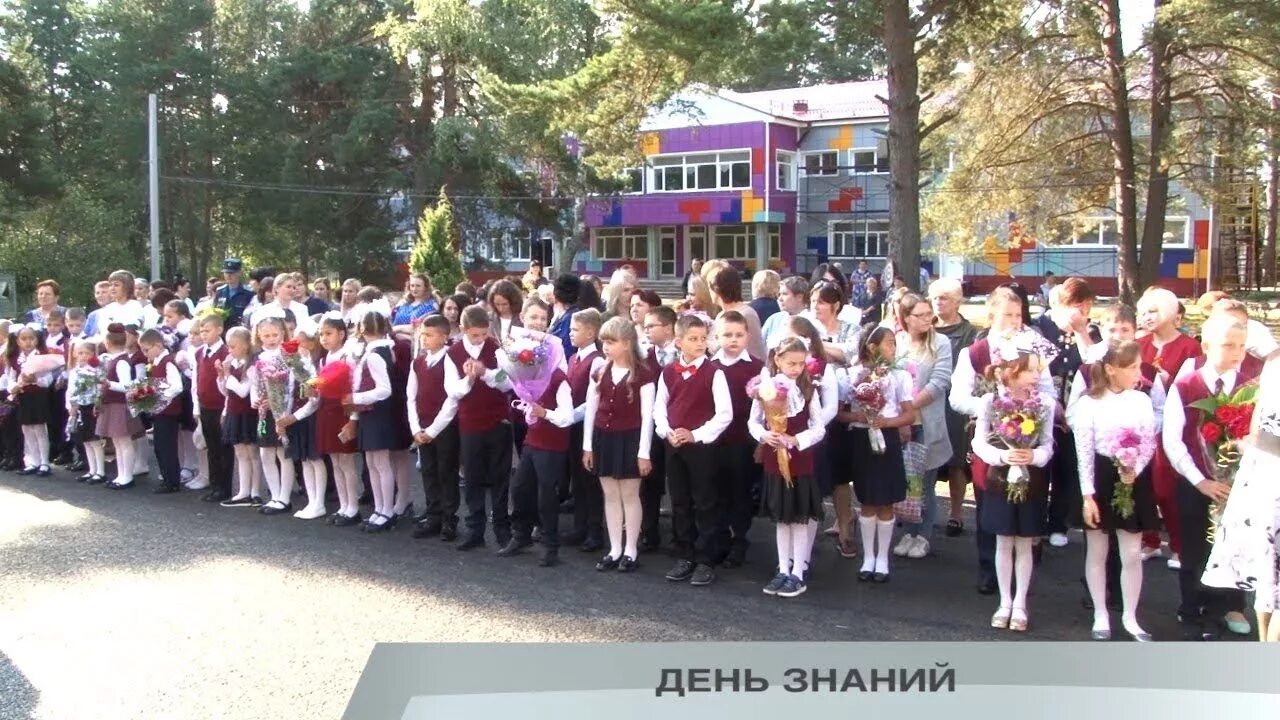 Сайт школ киров калужской области. Воскресенская школа Киров Калужская. Воскресенская школа Калужская область. Воскресенская СОШ Киров Калужская область. 1 Школа Киров Калужская область.