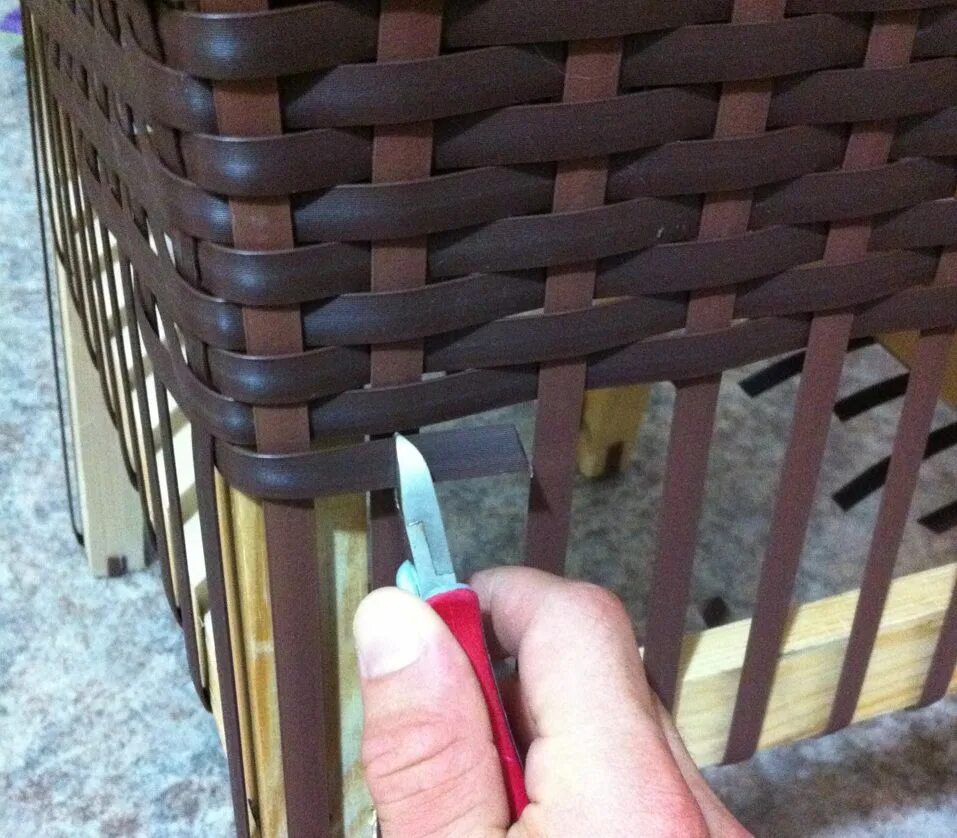 плетение из ротанга мастер класс. ротанг для плетения. плетеный диван для дачи. каркасы для плетения ротангом. ротанг мастер класс для начинающих.