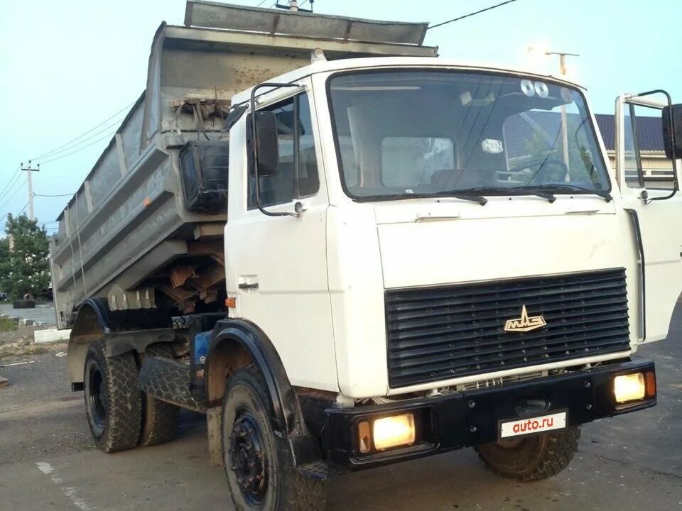 Маз 5551 самосвал. Маз 5551 б у на авито. Маз 55514-020. Маз 5551 1990. Грузовик маз 5551 самосвал.