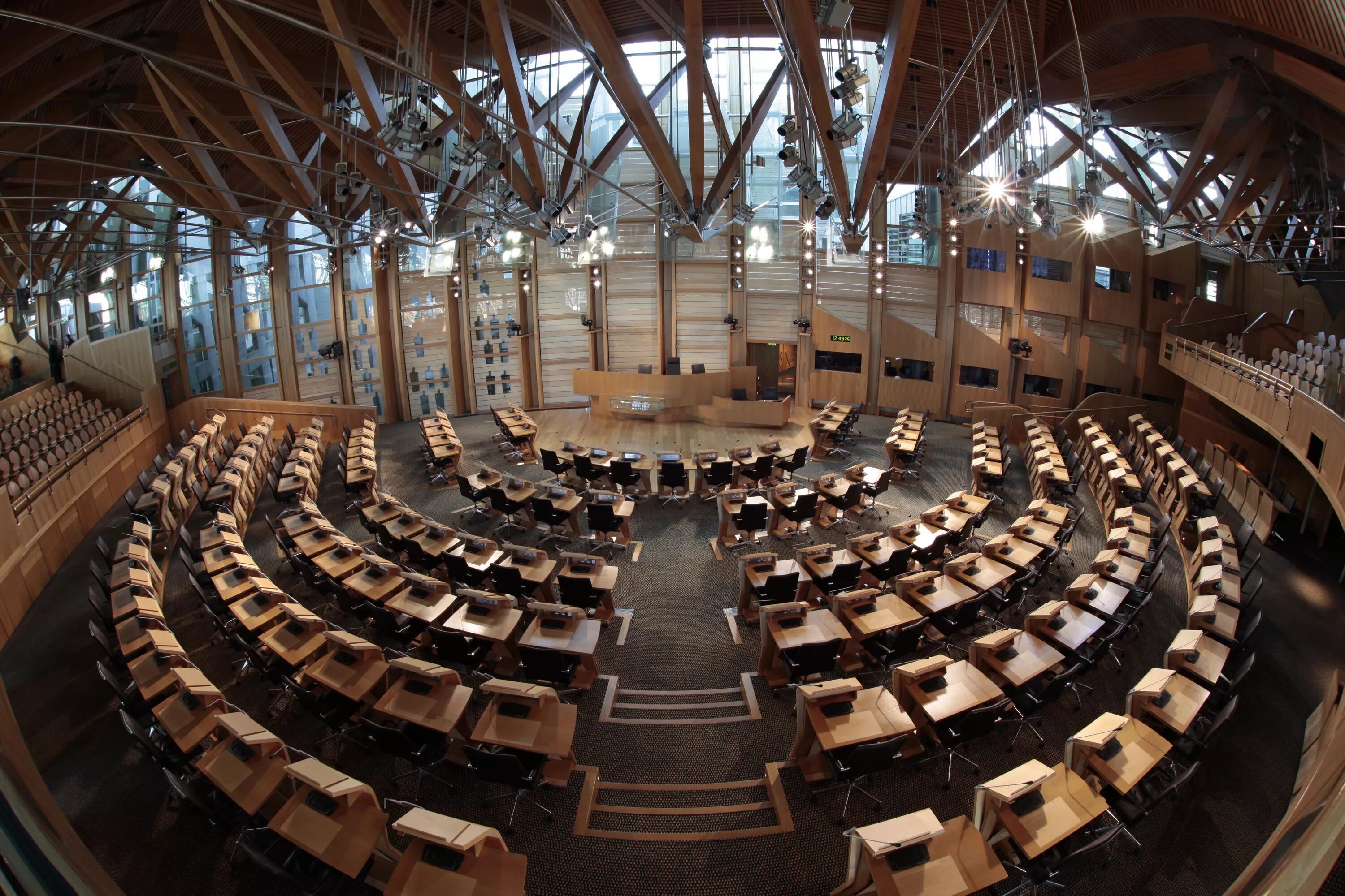 Парламент какой год. Парламент Шотландии здание. Здание парламента в Эдинбурге. Здание шотландского парламента в Эдинбурге. Первый парламент Шотландии.