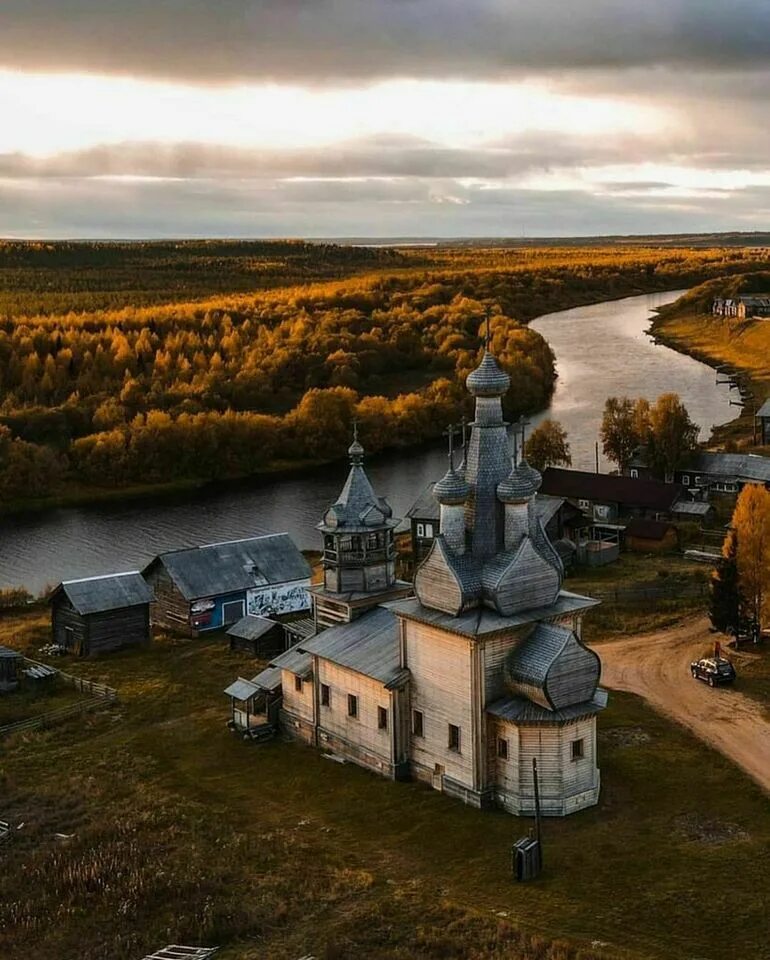 Интересные фотографии россии. Деревня Кимжа Архангельской области. Кимжа деревня Церковь. Деревня Кимжа Архангельской области храм Церковь. Кимжа самая красивая деревня России.