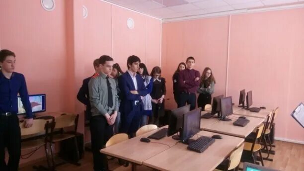 губкинский профессиональный колледж. губкинский горно-политехнический колледж директор. губкинский профессиональный колледж. губкинский профессиональный колледж. филиал муравленковского многопрофильного колледжа в губкинском.