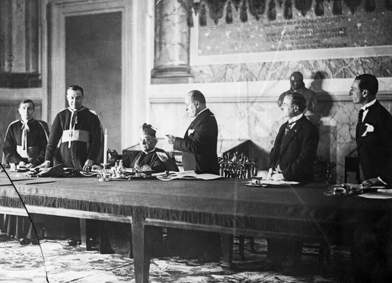 Выберите дату подписания латеранских соглашений. Латеранские соглашения 1929 ватикан. латеранское соглашение с ватиканом. латеранские соглашения муссолини. подписание латеранских соглашений.