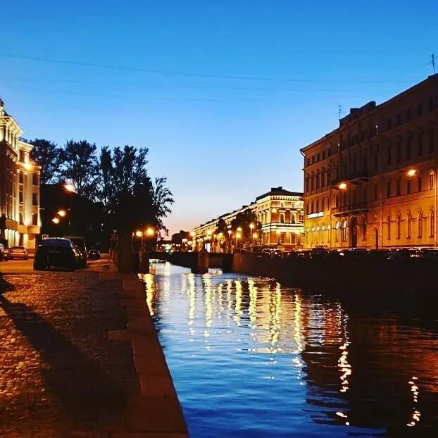 Час ночи в питере. Час ночи в питере. Час ночи в питере. Девять ночей питер. Час ночи в питере.