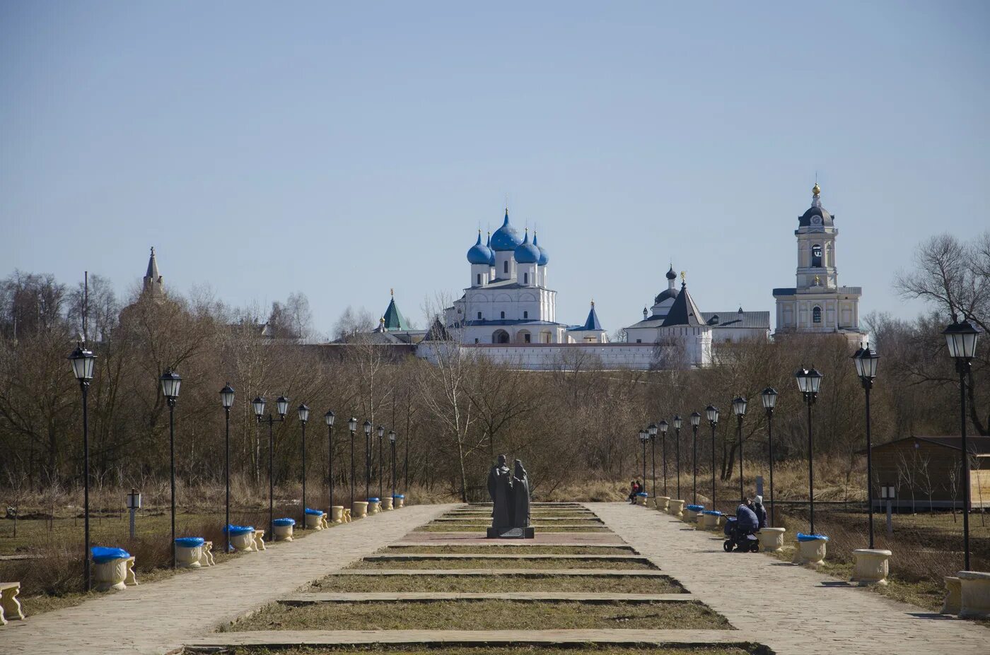 Принарский парк серпухов. Приморский парк Серпухов. Принпржкий парк Серпухов. Серпухов набережная Приморский парк Высоцкий монастырь.